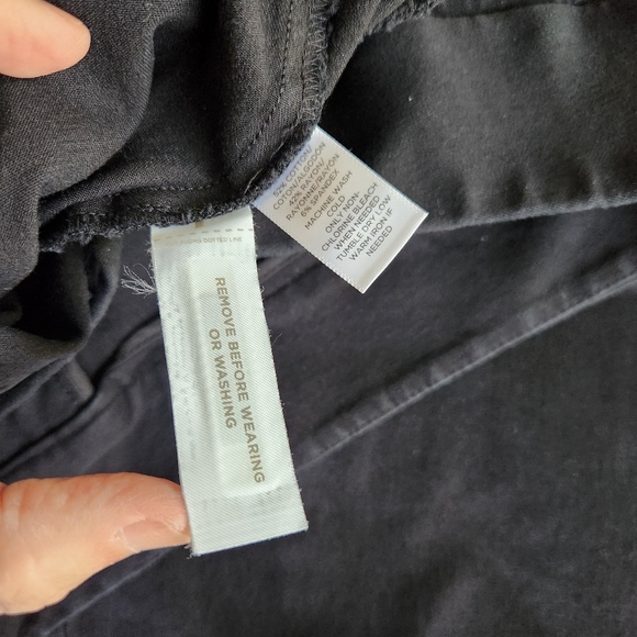 Ann Taylor Loft Cropped Size 8 Ladies Pants Black Front and Back Pockets - Picture 7 of 10